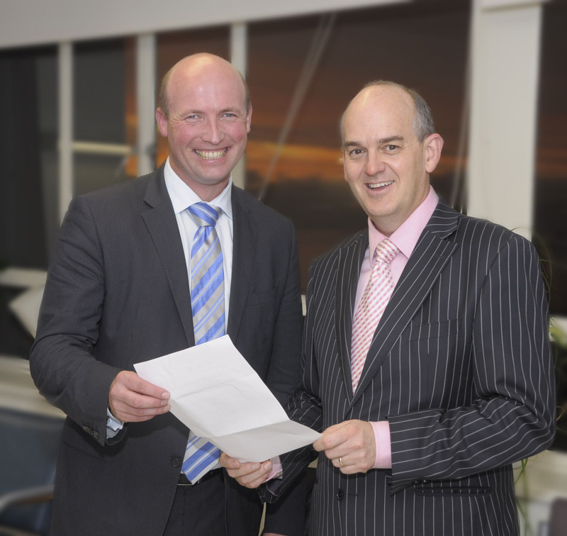 SAY CHEESE - MP for Hamilton East David Bennett and Health Minister Tony Ryall consult their notes at Waikato Hospital. MP for Hamilton East David Bennett and Health Minister Tony Ryall consult their notes at Waikato Hospital.