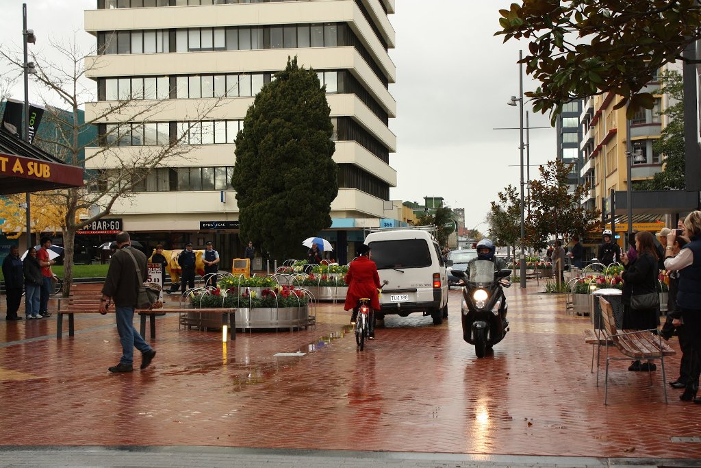 Demonstration of the new shared zone in Garden Place.