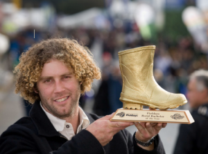 Success: Rural Bachelor of the Year 2009 Mike Short found a wife at the Fieldays. Photo: Supplied