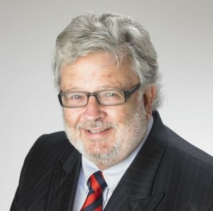 CALL ME: Gordon Chesterman is happy to help with issues if resdients call the council and tell them. PHOTO: Supplied.