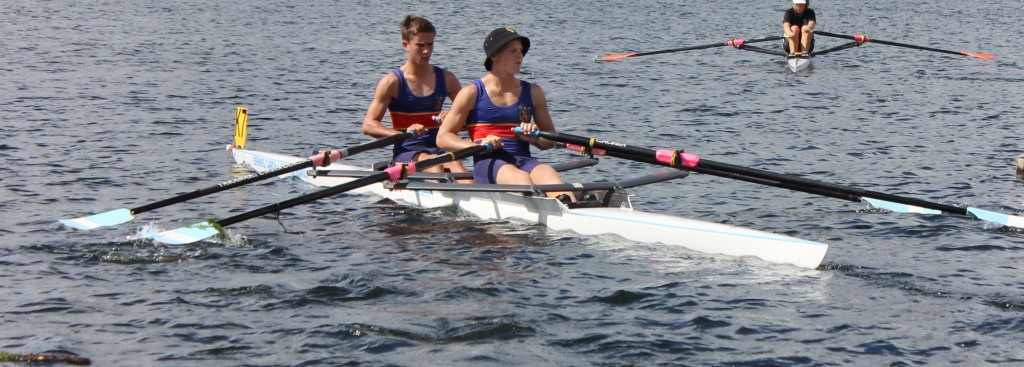 STROKE BY STROKE: Bodie Butler (L) and Mason Porteous take to the lake. Photo: Christopher Reive