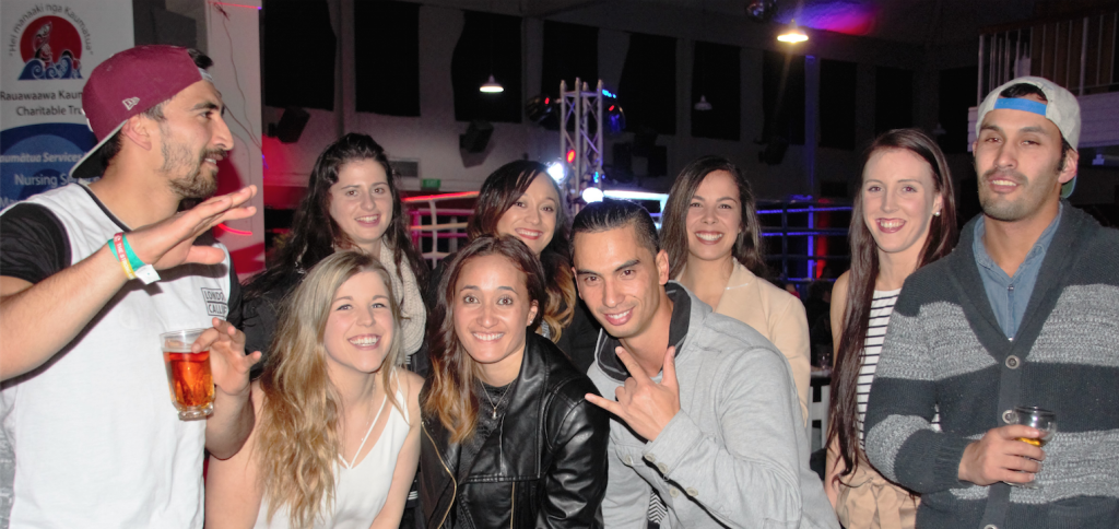 Friends support corporate boxer Melisa Fotu and the kaupapa: (L-R) Keith Collier, Emily Hanrahan, Shay Collier, Bailey Williams, Katie Pretswell, Tamati Nock (Front) Dana Bamford, Matangaro Paerau and Jackson Daniels