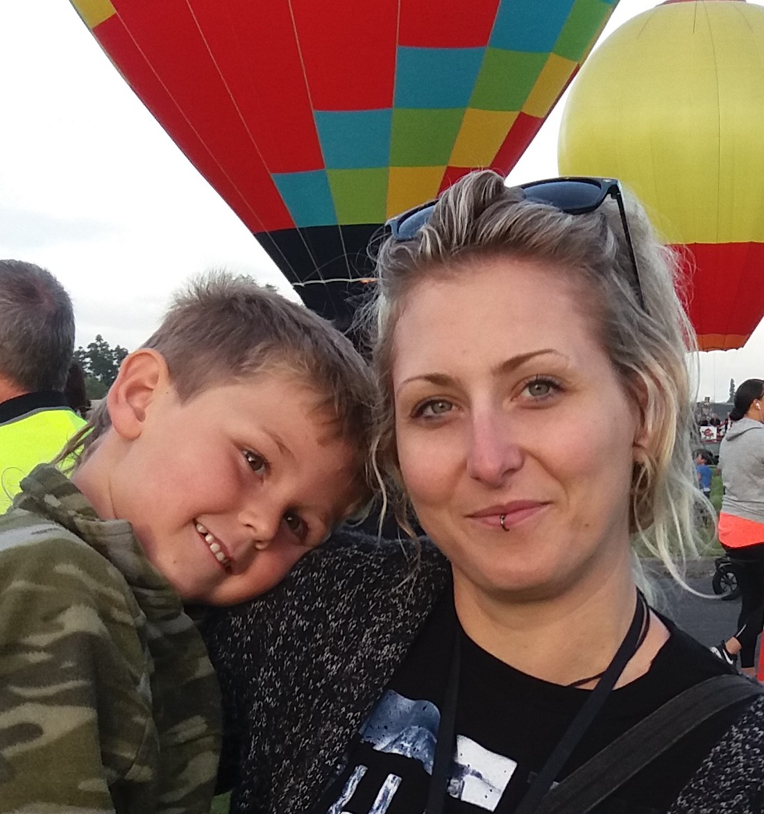 Balloons over Waikato thrill early rising crowd The Waikato Independent